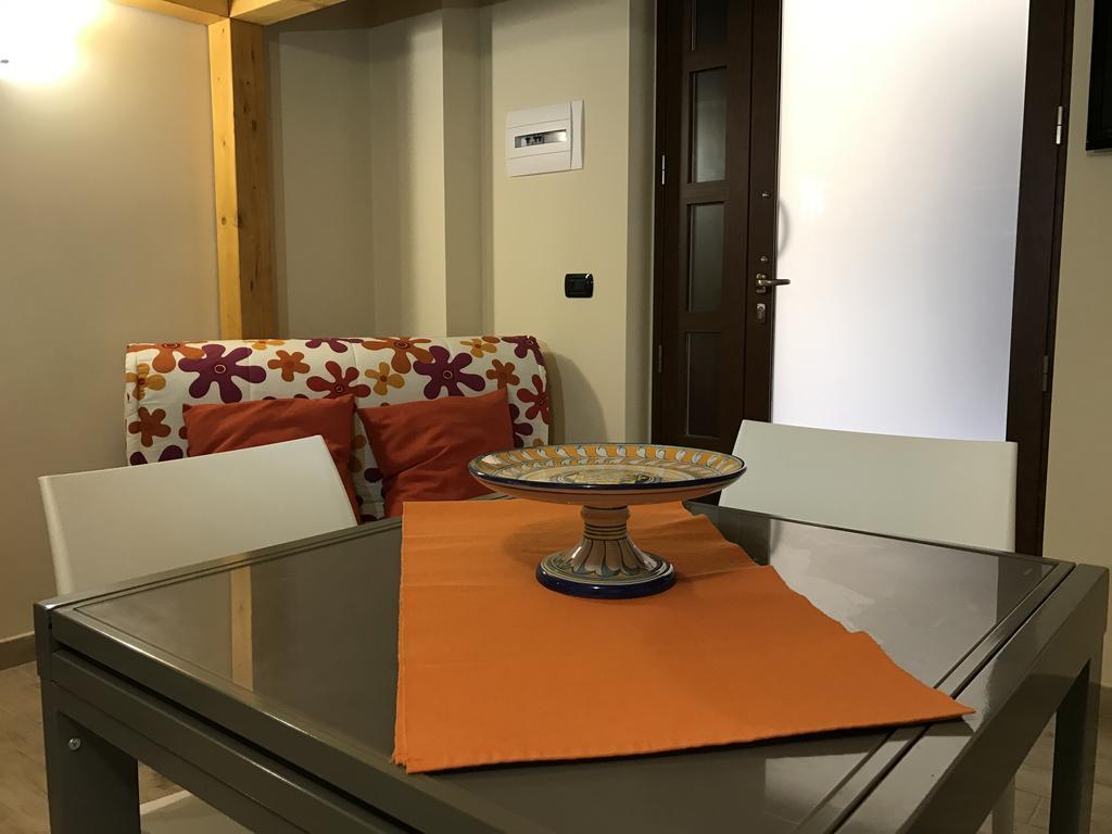 Loft Al Vicoletto Sul Mare Letojanni Exterior foto