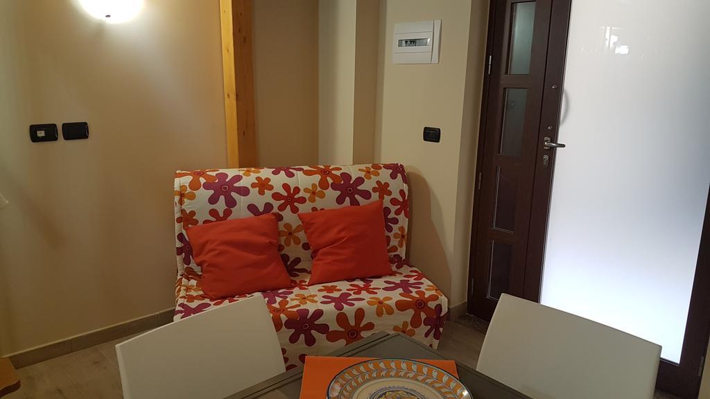 Loft Al Vicoletto Sul Mare Letojanni Exterior foto